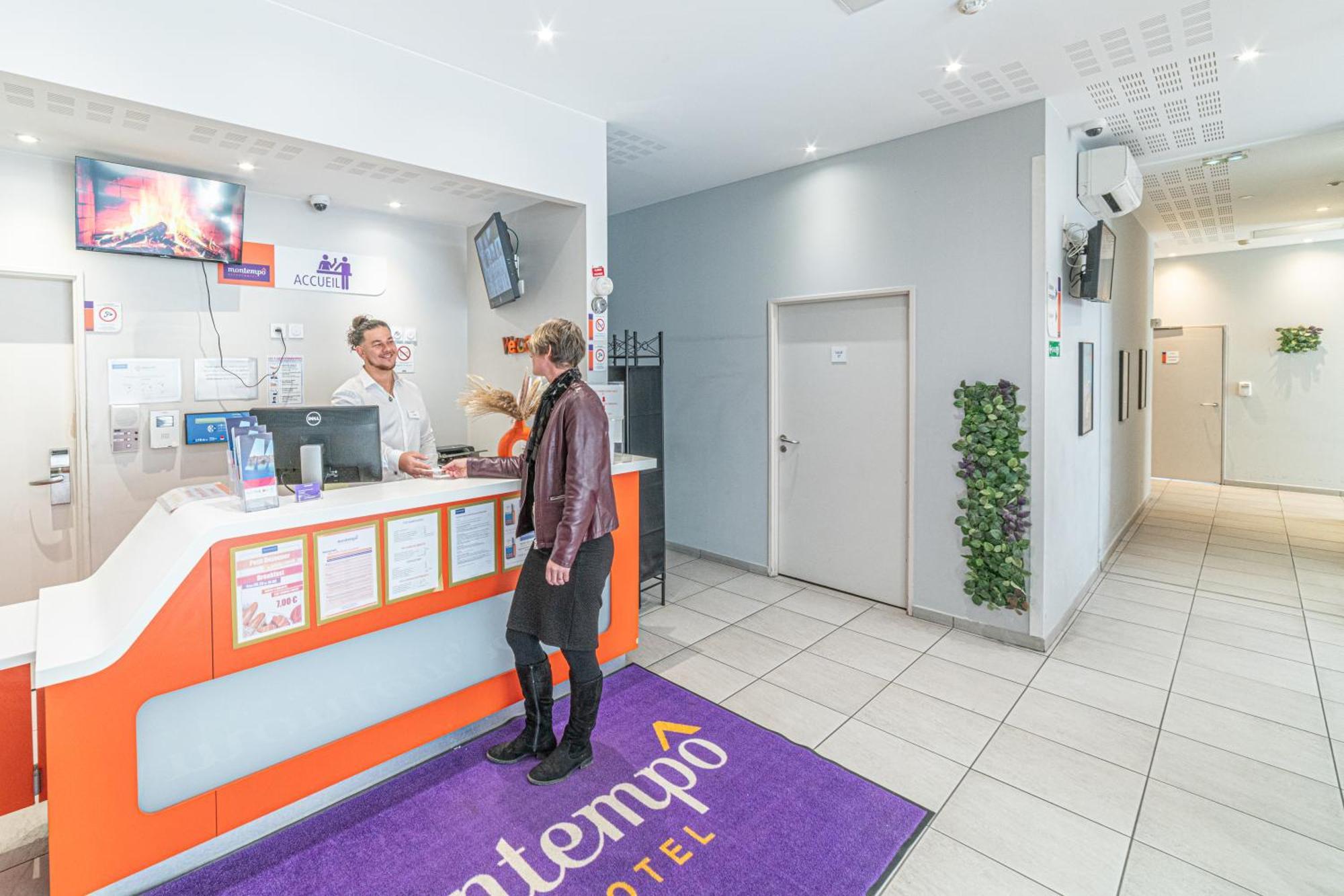 蒙特姆珀马赛中心欧洲地中海公寓式酒店 外观 照片